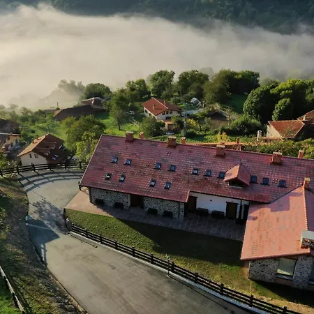 Picos De Europa Apartman Colio